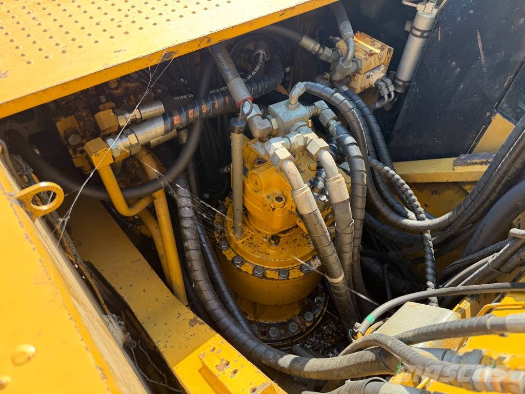 CAT 325 D L LONG REACH 18M Grävmaskiner med lång räckvidd