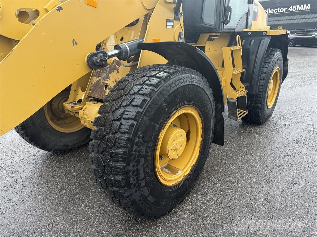 CAT 918M Wheel loaders