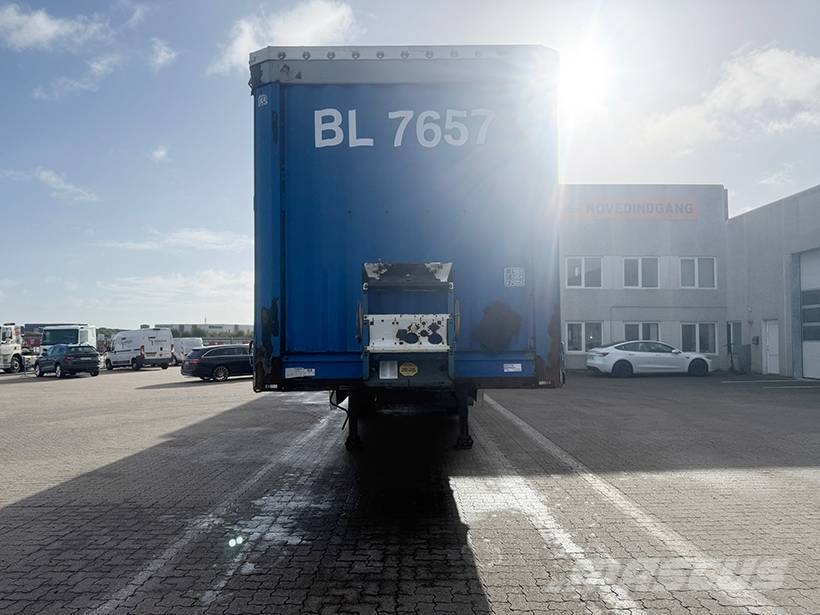 Krone 3 axle Curtainsider / Planenauflieger Tentinės puspriekabės