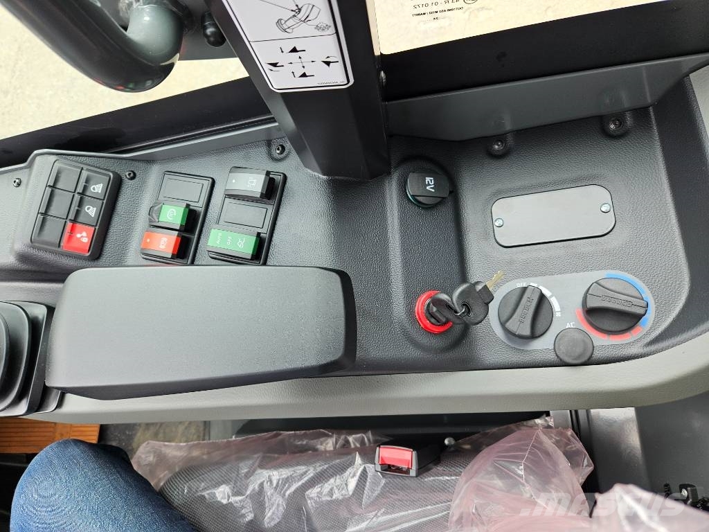 Kramer 5035 Demomaskin Kungälv, Omgående Leverans! Gumikerekes homlokrakodók
