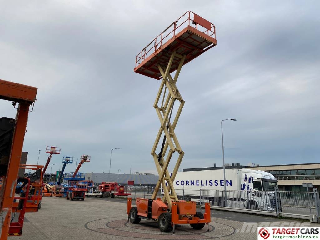 JLG 3394RT Diesel 4x4 Scissor Work Lift 1206cm Käärtõstukid