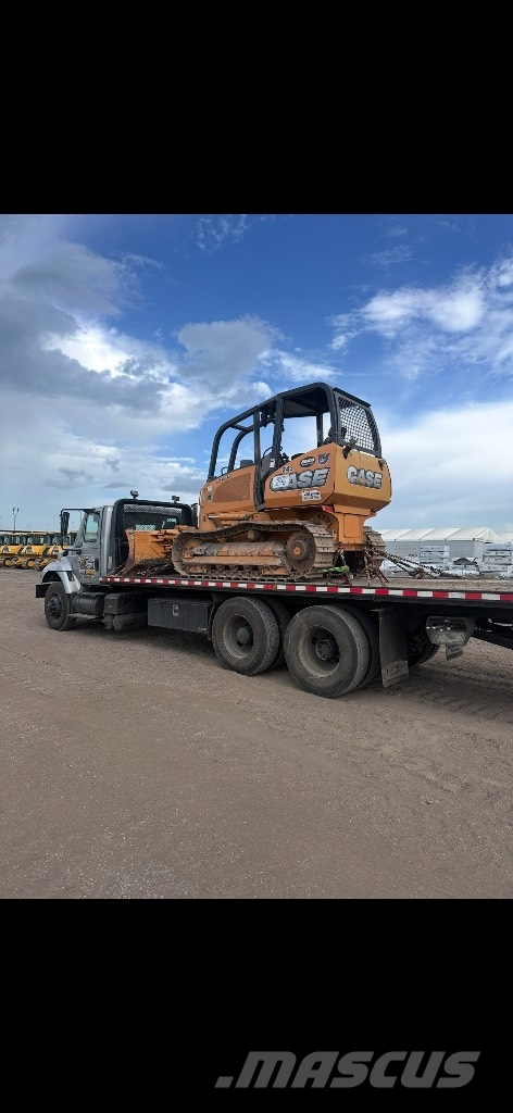 International 7400 회수 차량