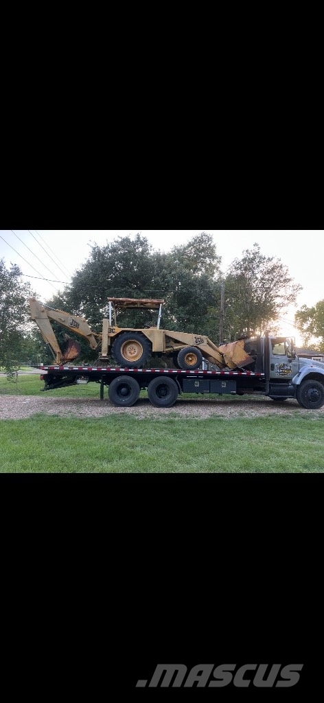 International 7400 회수 차량