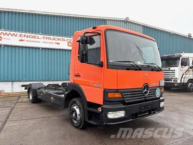 Mercedes-Benz Atego 823L DAY CAB (6-CILINDER) 4x2 CHASSIS (MANUA Chassis