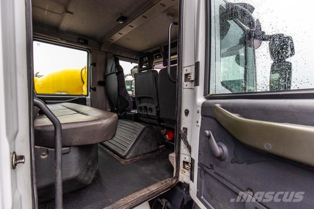 Iveco EUROCARGO ML80E18D-DOKA شاحنات مسطحة/مفصلية الجوانب