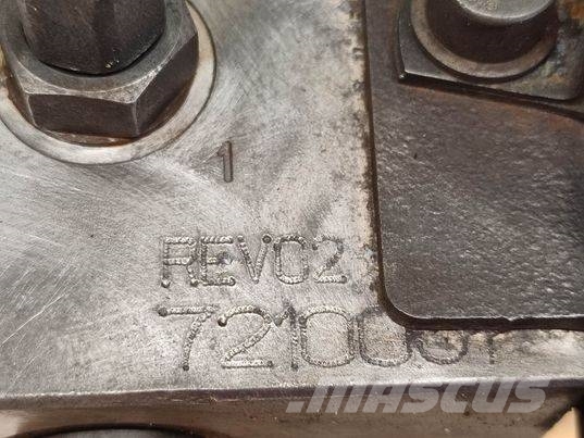Massey Ferguson 9407 (7210001) hydraulic block Hidraulika