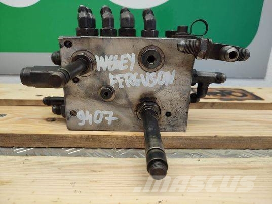 Massey Ferguson 9407 (7210001) hydraulic block Hidraulika