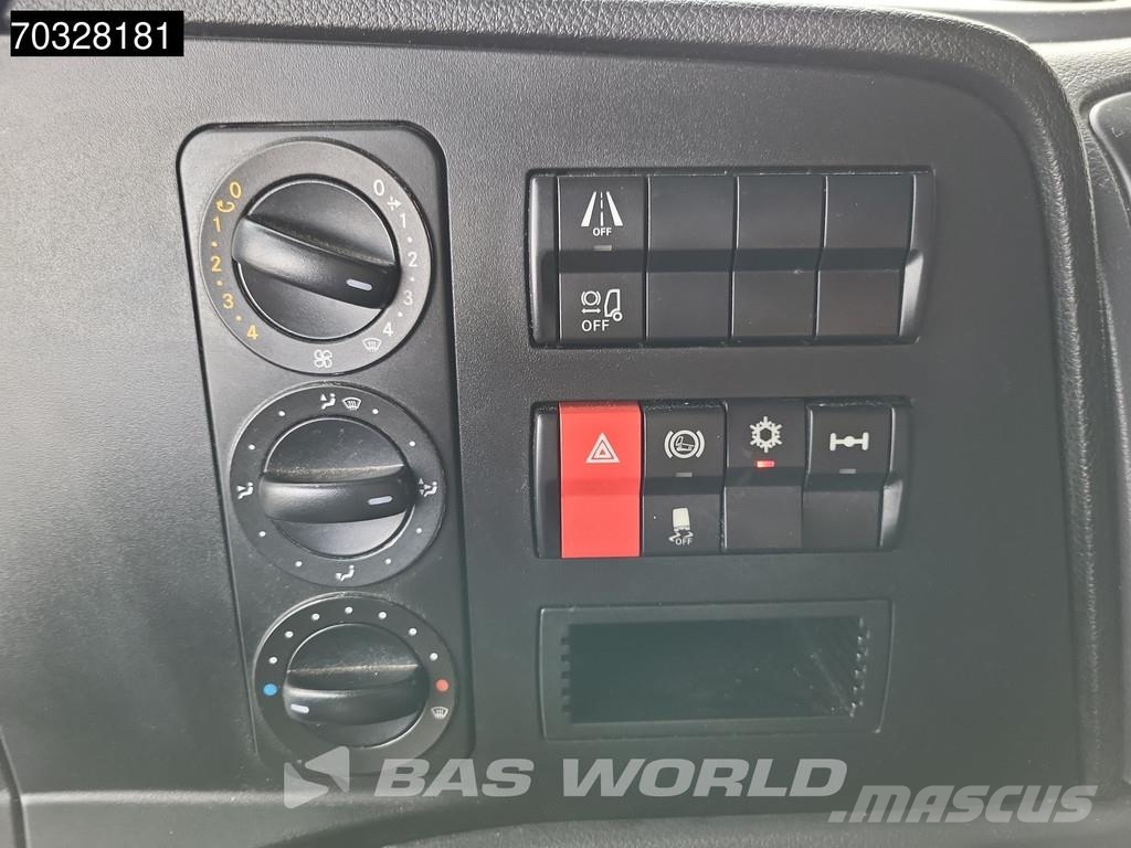 Mercedes-Benz Atego 1230 4X2 Kuvvetli car transporter 6 spots Hy Camiones plataforma
