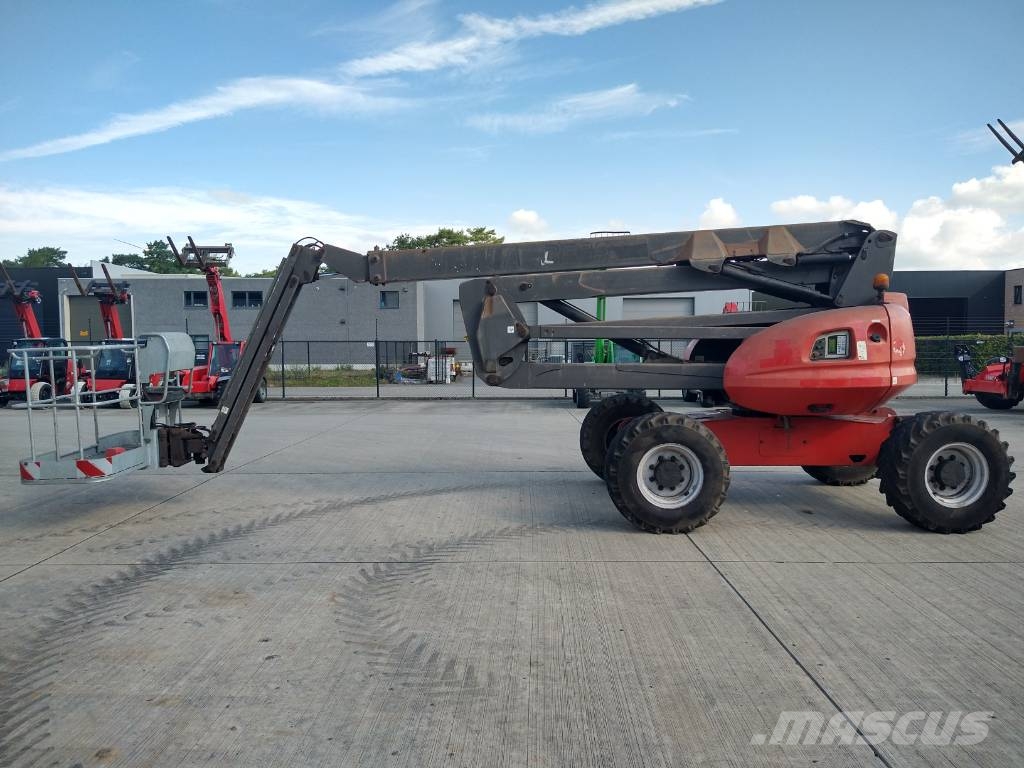 Manitou 200 ATJ (261) Zelfrijdende knikarm hoogwerker