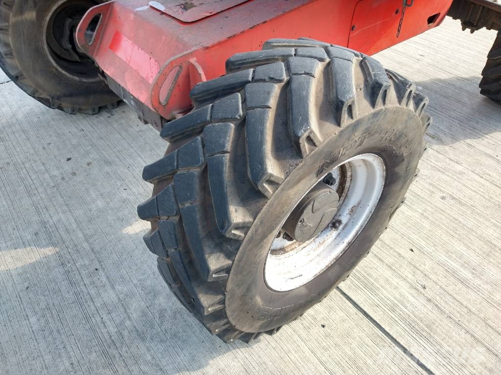 Manitou 200 ATJ (261) Zelfrijdende knikarm hoogwerker