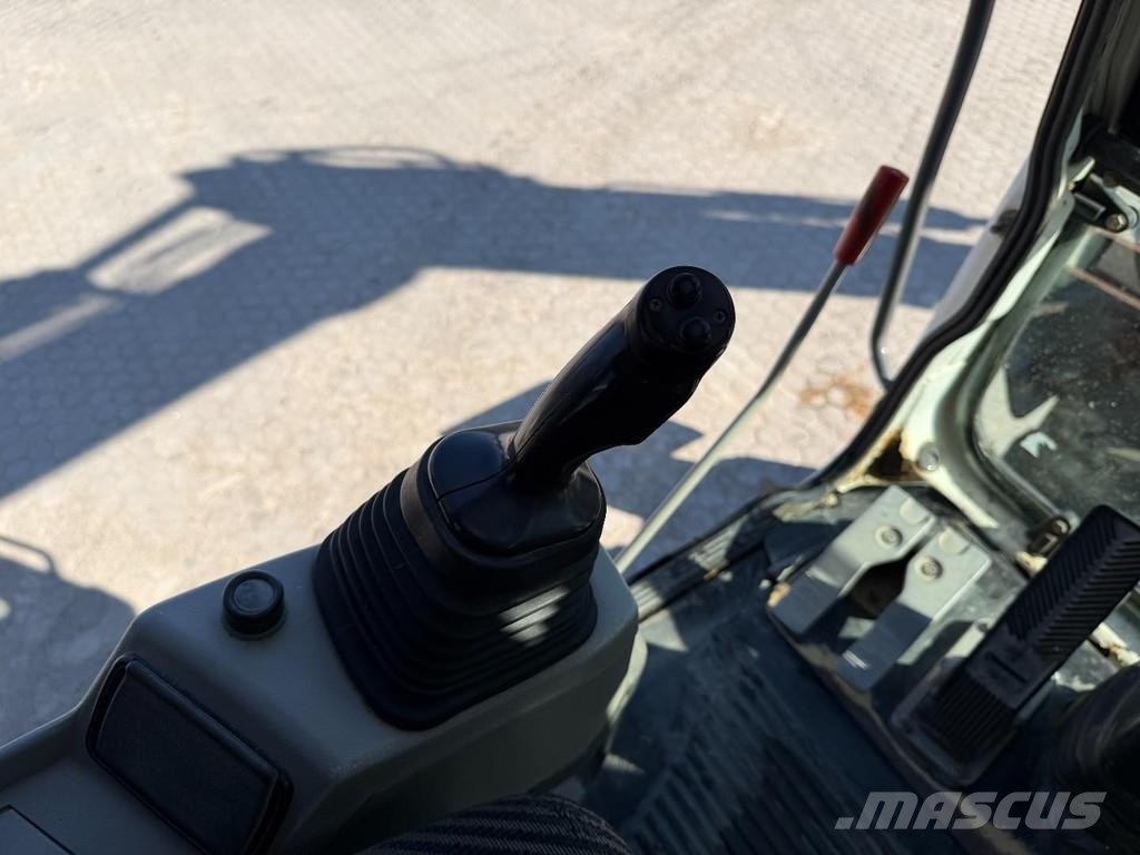 Liebherr A924B Litronic 2x bucket // AIRCON // Outriggers Εκσκαφείς με τροχούς - λάστιχα