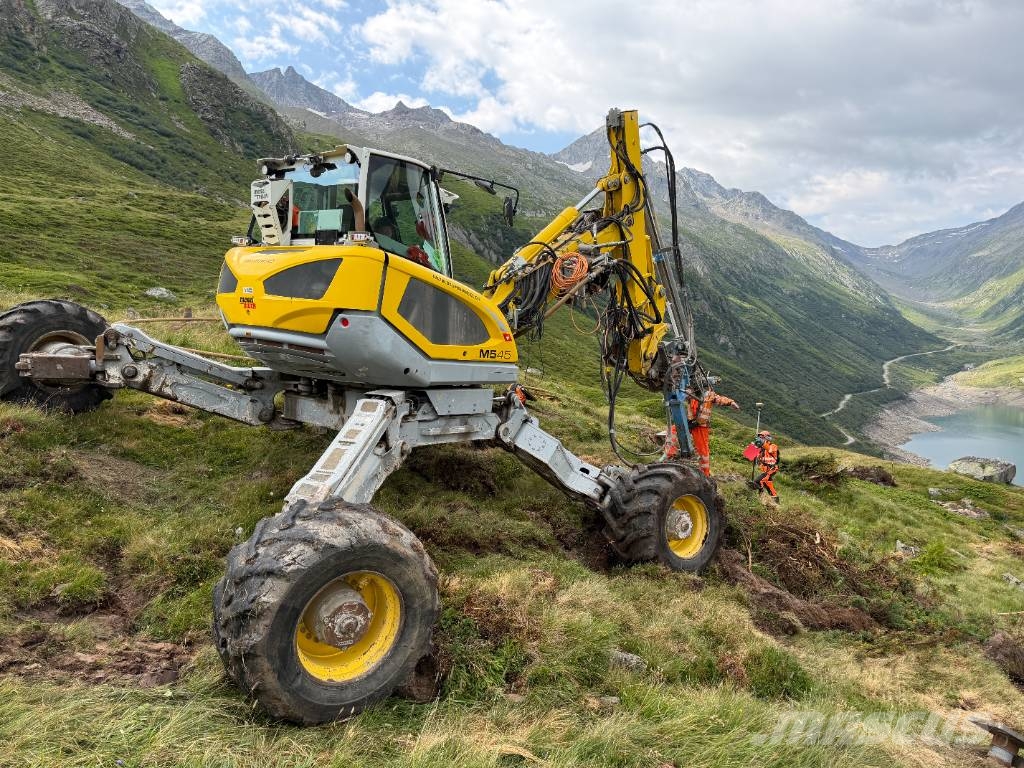 Menzi Muck M5 545 Wielgraafmachines