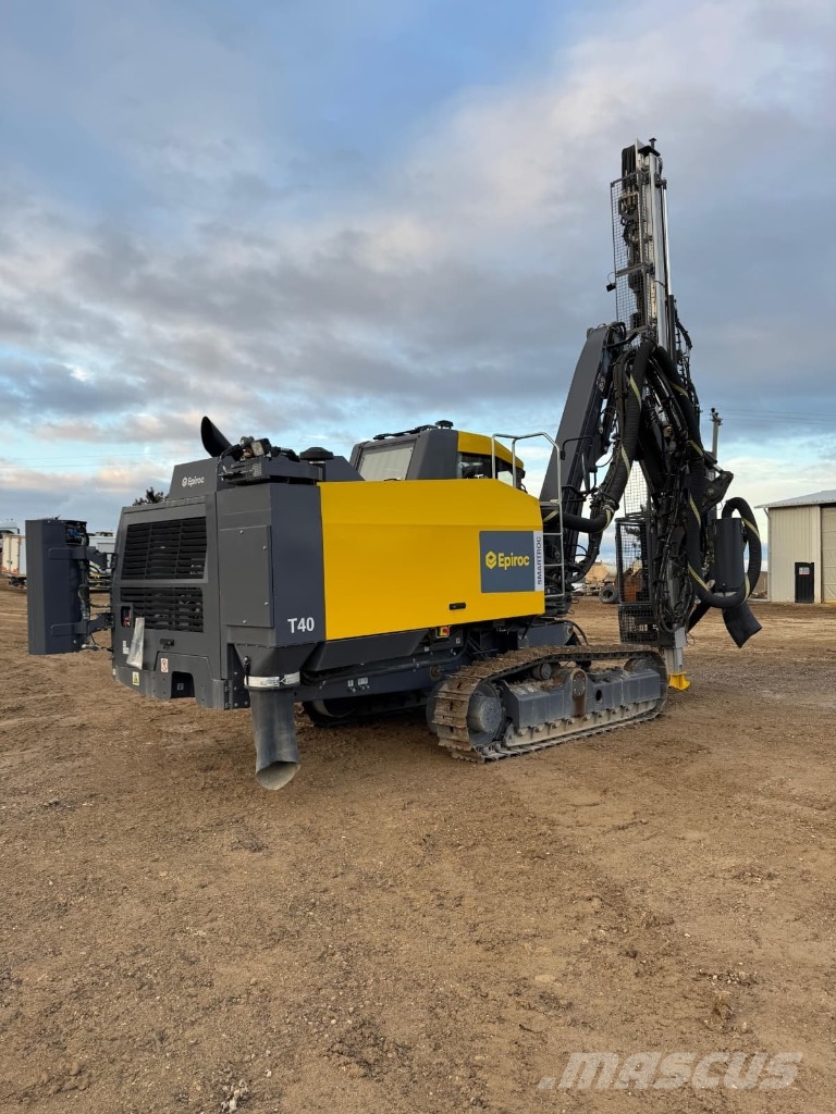 Epiroc T 40 Perfuratrizes de superfície