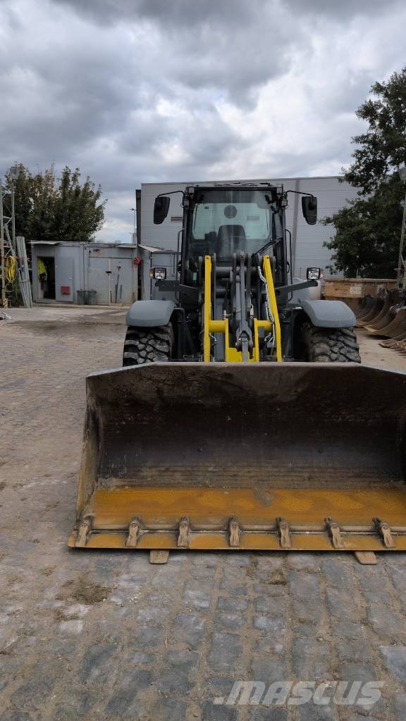 Kramer Radlader 8180 Stufe V Iekrāvēji uz riteņiem