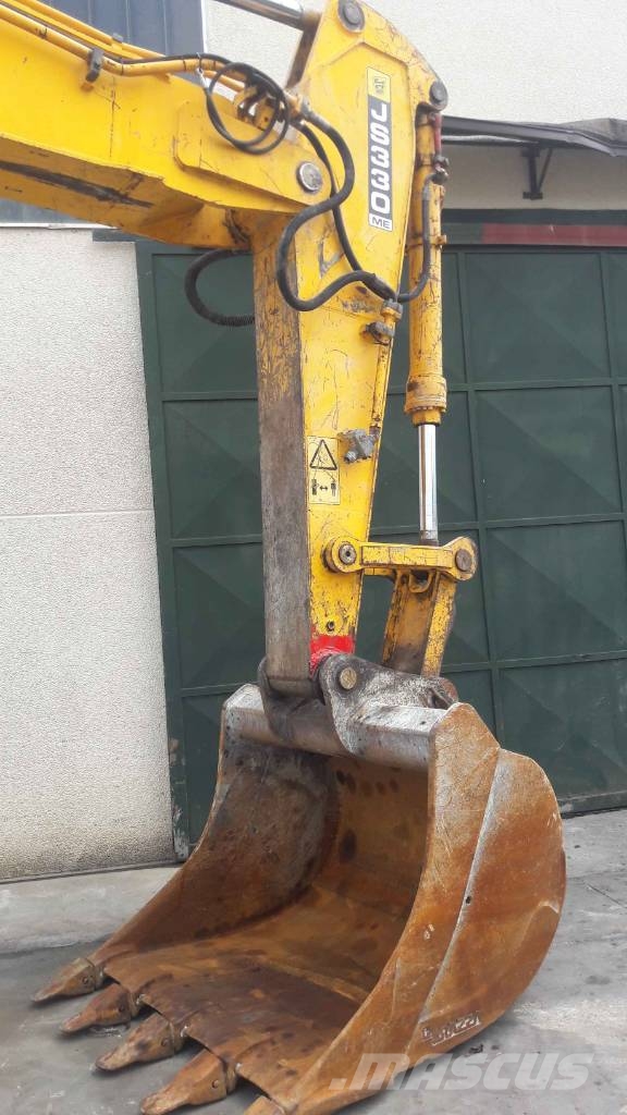 JCB JS 330 ME Rupsgraafmachines