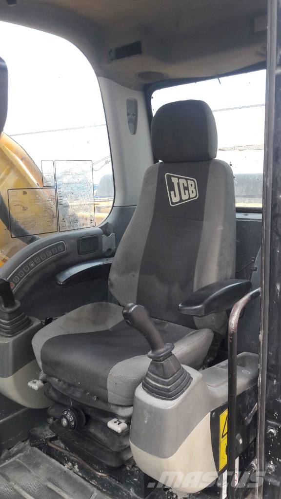 JCB JS 330 ME Rupsgraafmachines