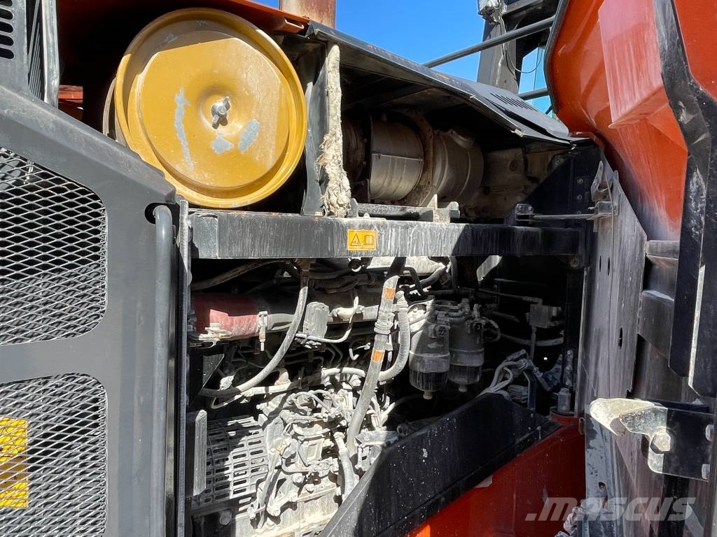 Hitachi ZW 550 - 6 Wheel loaders