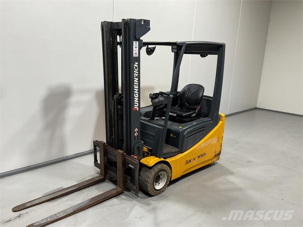 Jungheinrich EFG 220 El gaffeltrucks