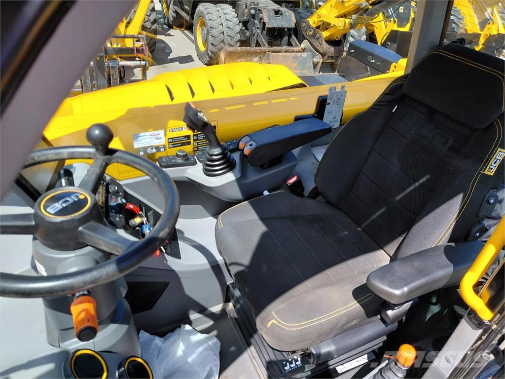 JCB 538-60 Agri Xtra Телескопічні навантажувачі