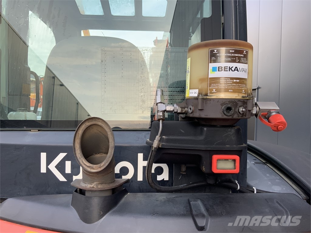 Kubota KX 042-4 小型挖掘机