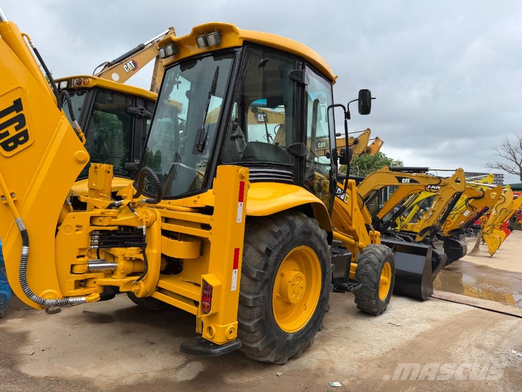 JCB 3 CX made in UK Rovokopači