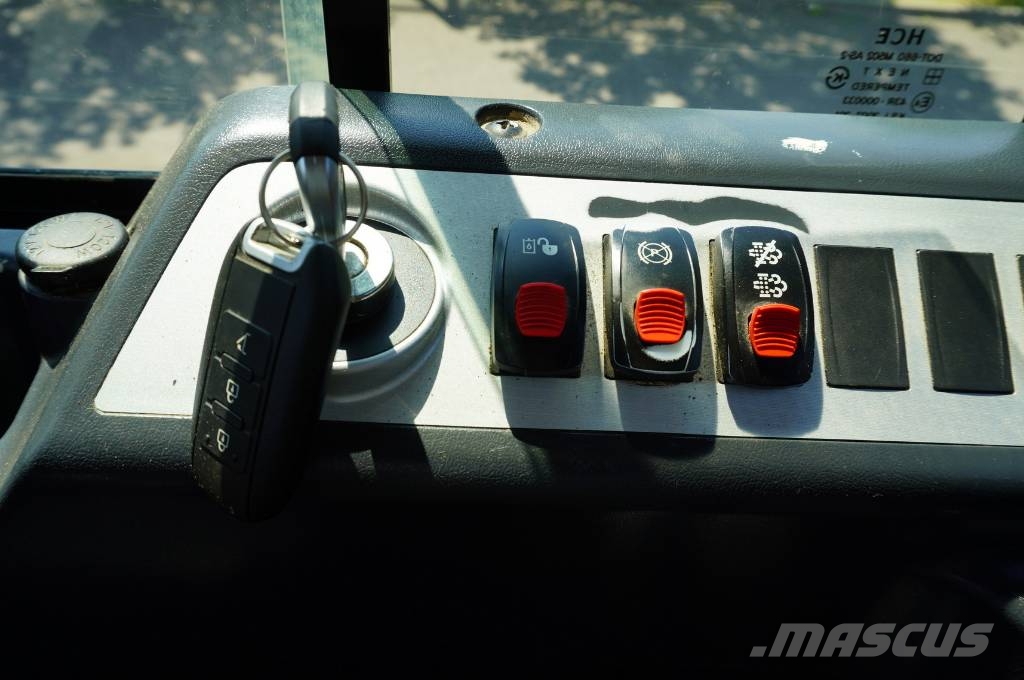 Hyundai HL940A articulated loader/ year 2021/ weight 13.5t Фронтальні навантажувачі