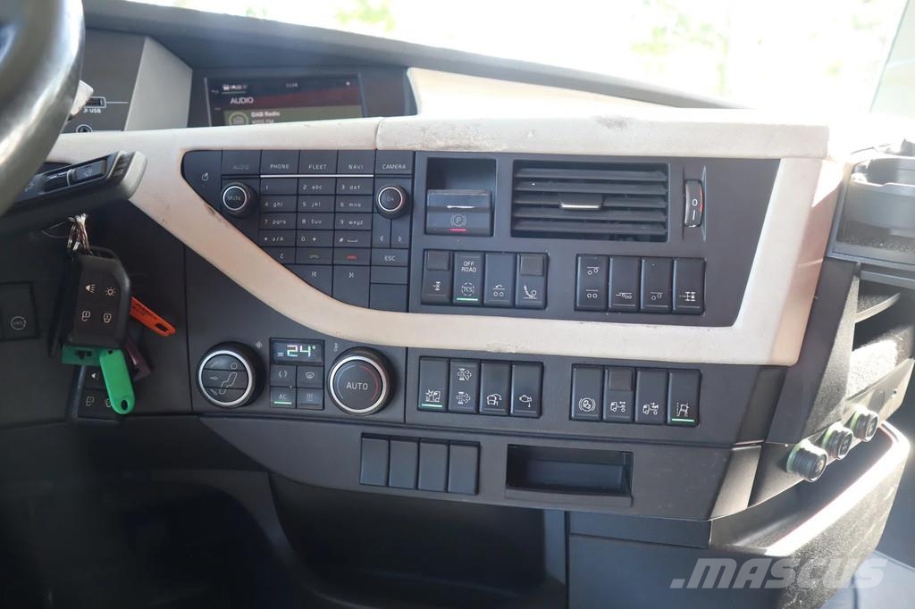 Volvo FH 16.750 | 6X2 | RETARDER | HYDR | SPECIAL INTERI Sattelzugmaschinen