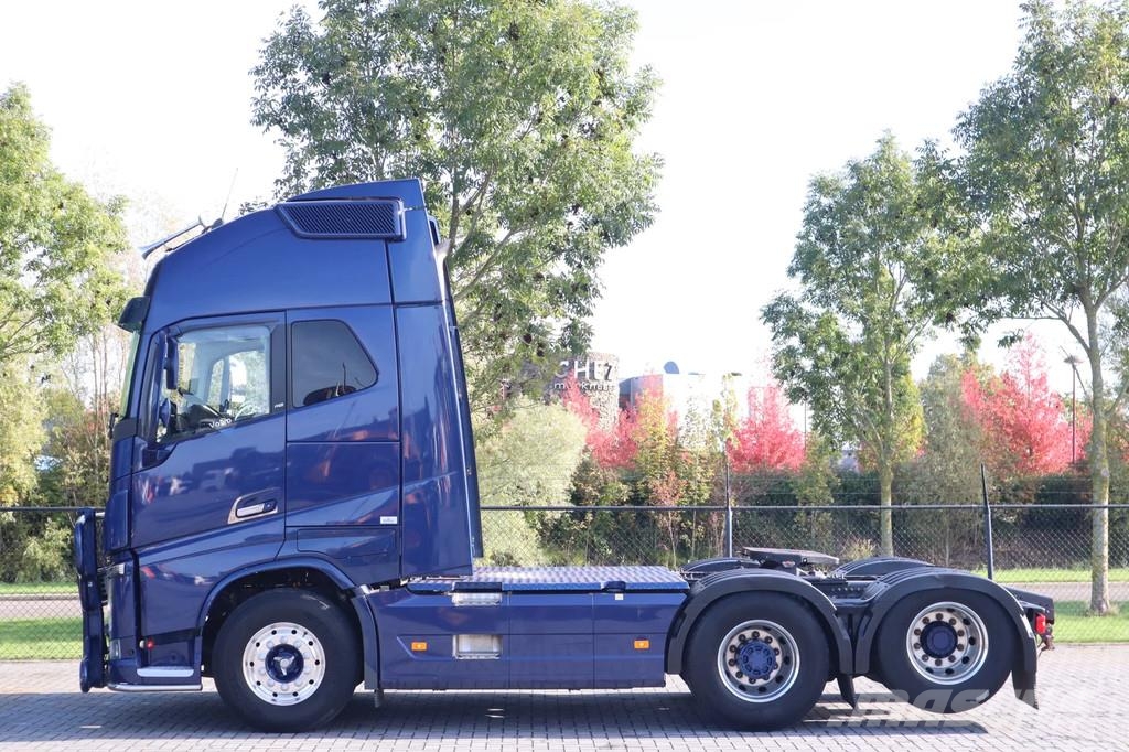 Volvo FH 16.750 | 6X2 | RETARDER | HYDR | SPECIAL INTERI Sattelzugmaschinen