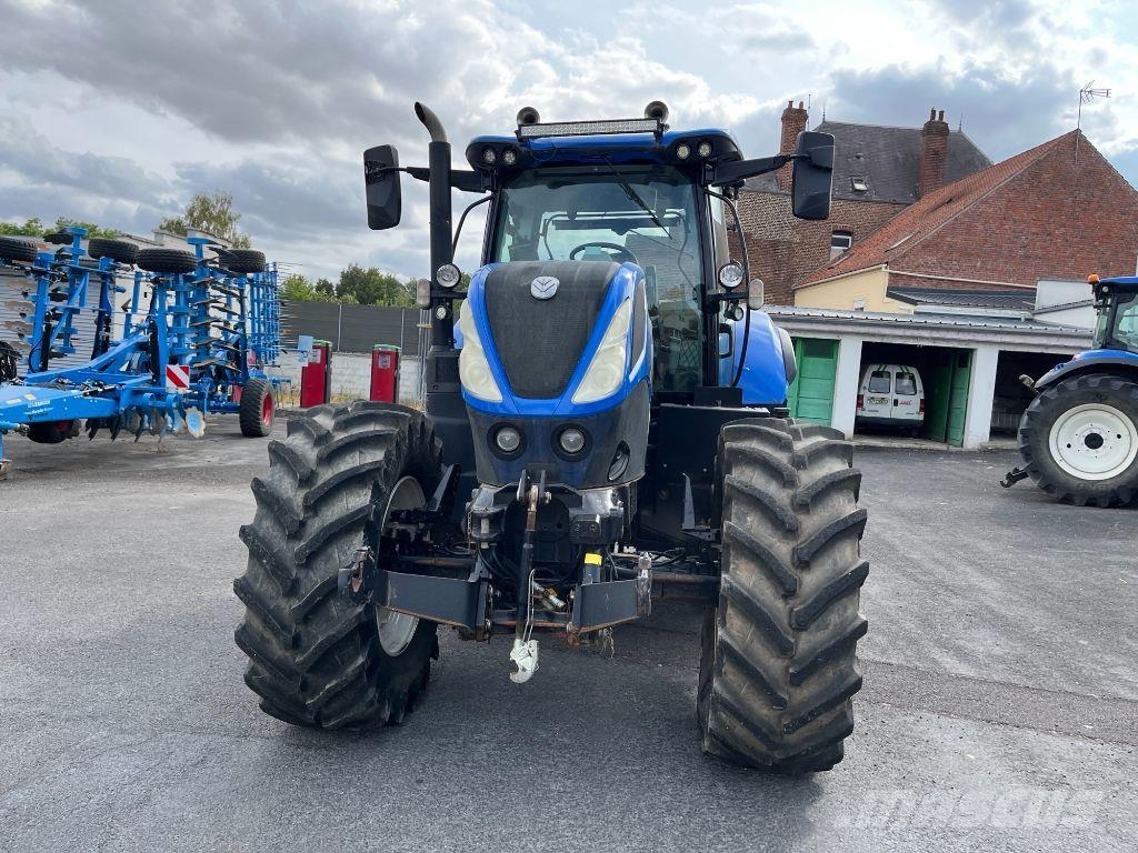 New Holland T7.225 Traktoriai