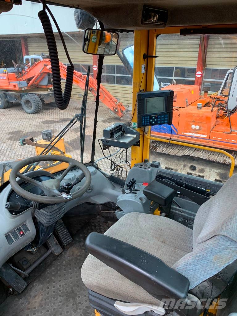 Volvo L 180 E 轮式装载机