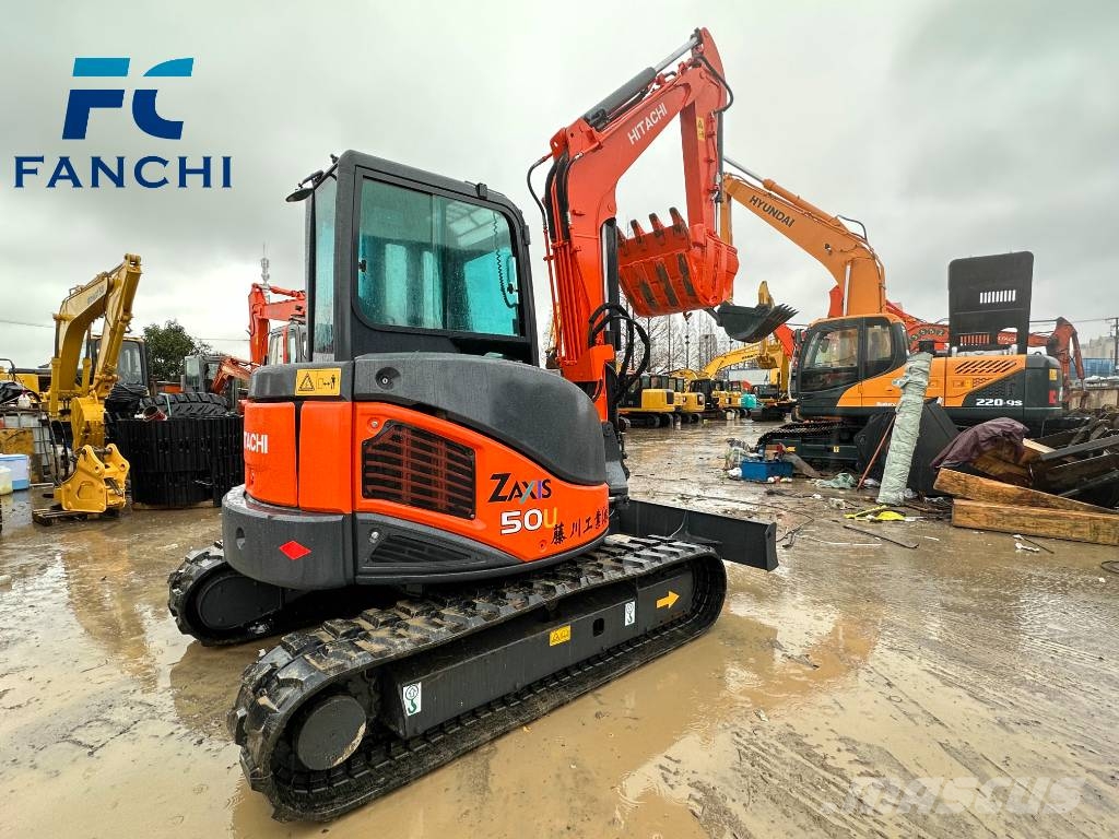 Hitachi ZX 50 U حفارات صغيرة أقل من 7 طن (حفارات صغيرة)