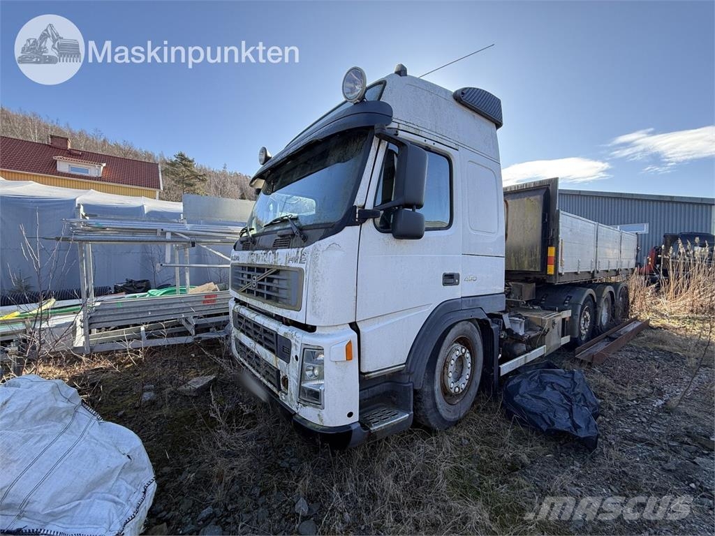Volvo FM12-52 8X2 工程吊钩车