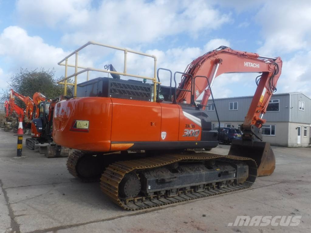 Hitachi ZX 300 LC-7 Kāpurķēžu ekskavatori