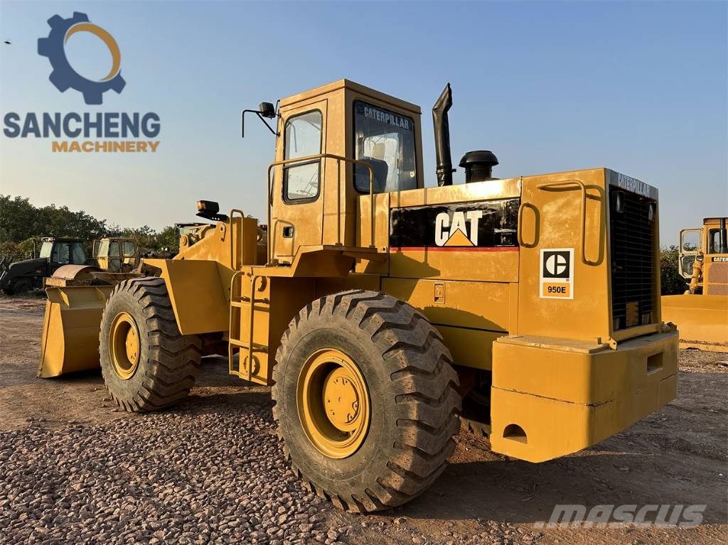 CAT 950E 轮式装载机
