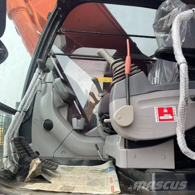 Hitachi ZX 360 Εκσκαφείς με ερπύστριες
