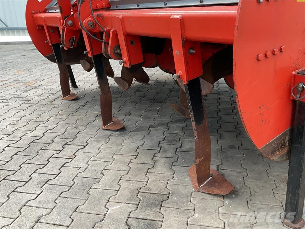 Farmax LRP 300 Econ Pflüge