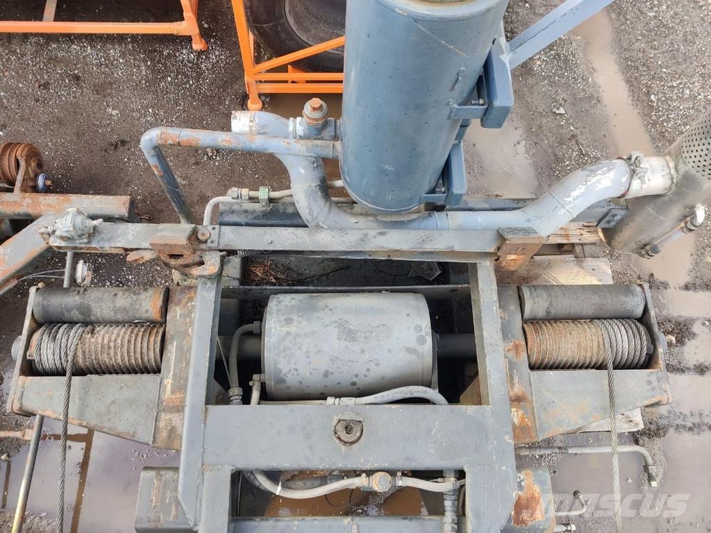 Hooklift/cablelift Other Зйомні кузови
