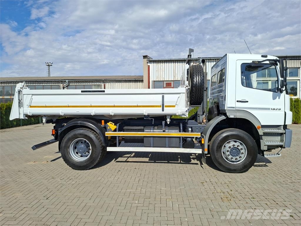 Mercedes-Benz 1829 K Kipper