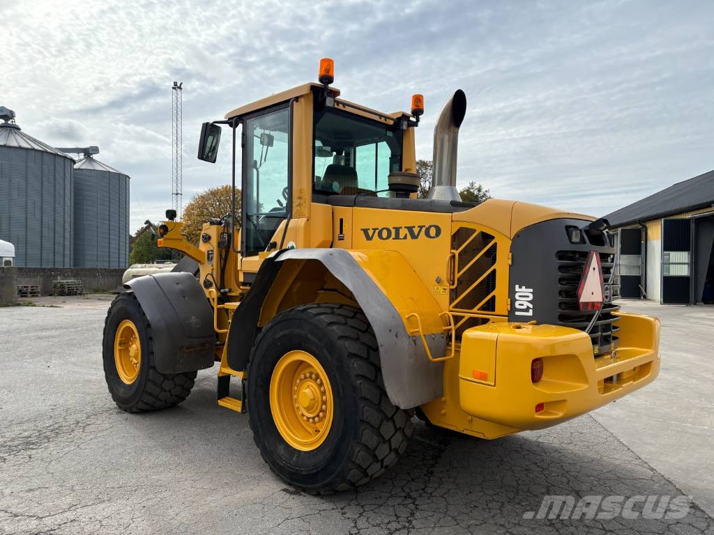 Volvo L90F lastmaskin, spakstyrning Hjullastare