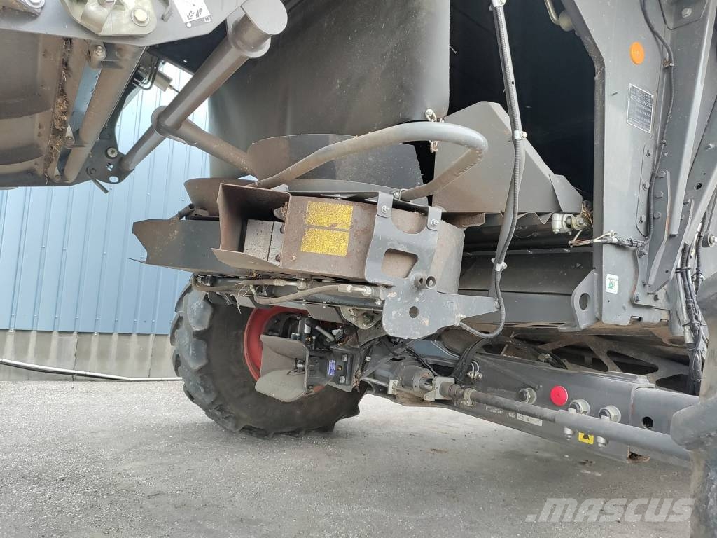 CLAAS Lexion 6800 TT Θεριζοαλωνιστικές μηχανές