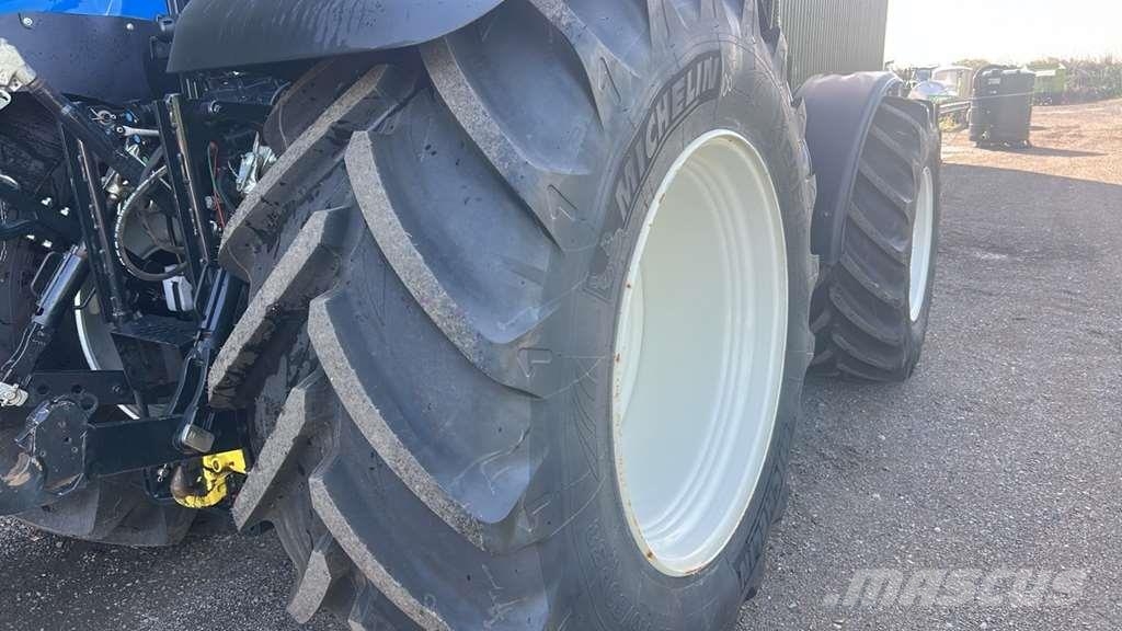 New Holland T6.155 Tractor Tractors