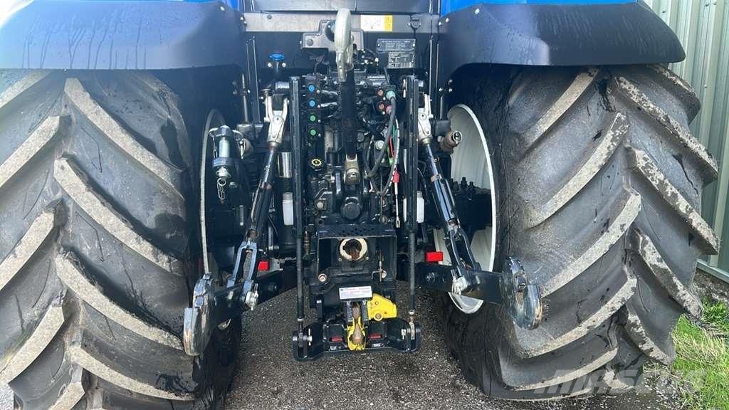 New Holland T6.155 Tractor Tractors