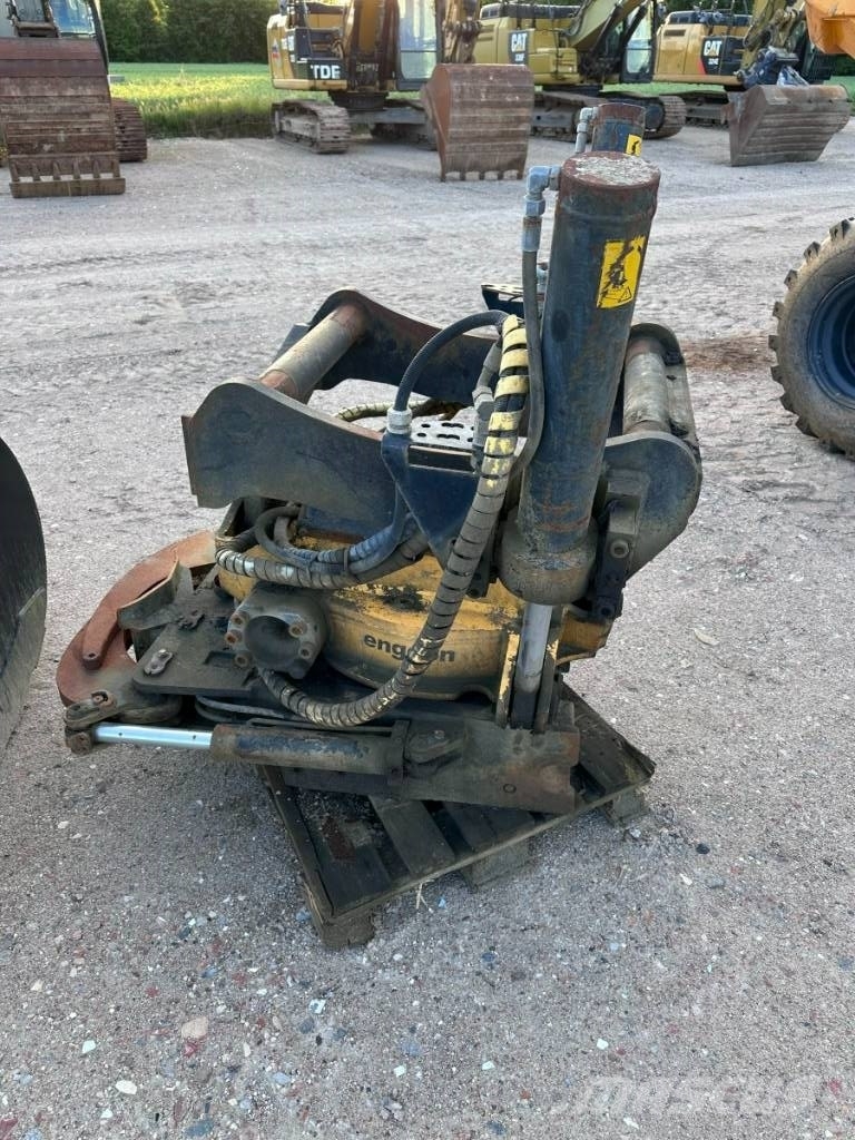 Engcon EC 30 - S80 GR30-S80 - SVAB Rototilt - Tiltrotator Rotationsschaufel