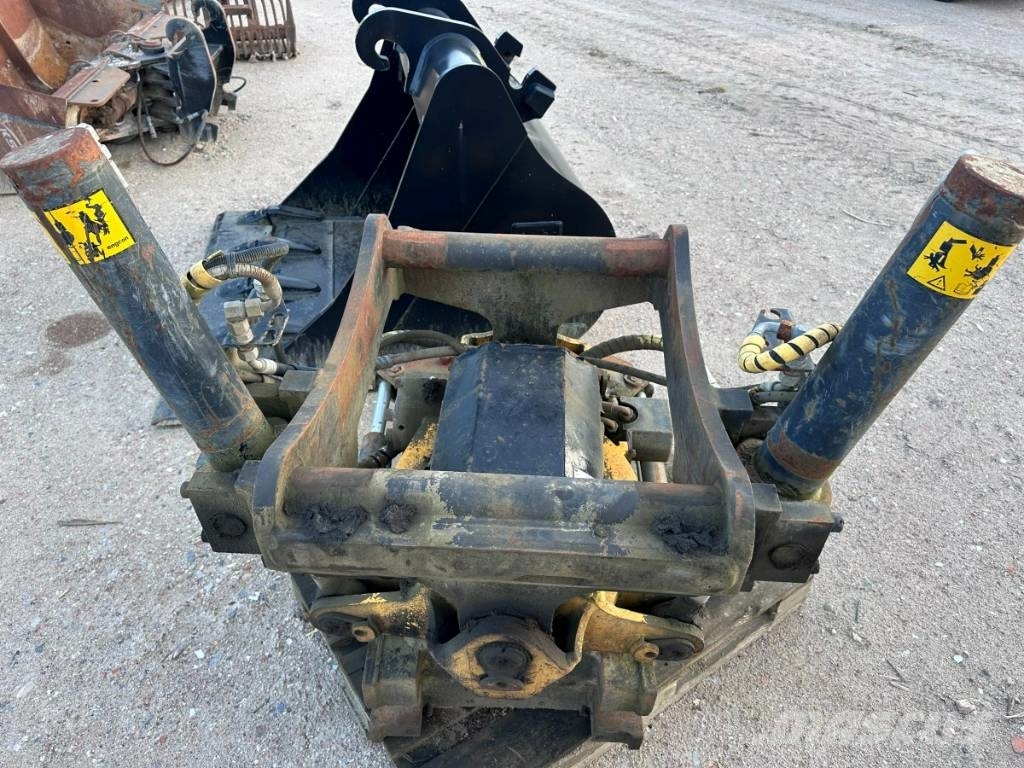 Engcon EC 30 - S80 GR30-S80 - SVAB Rototilt - Tiltrotator Rotationsschaufel