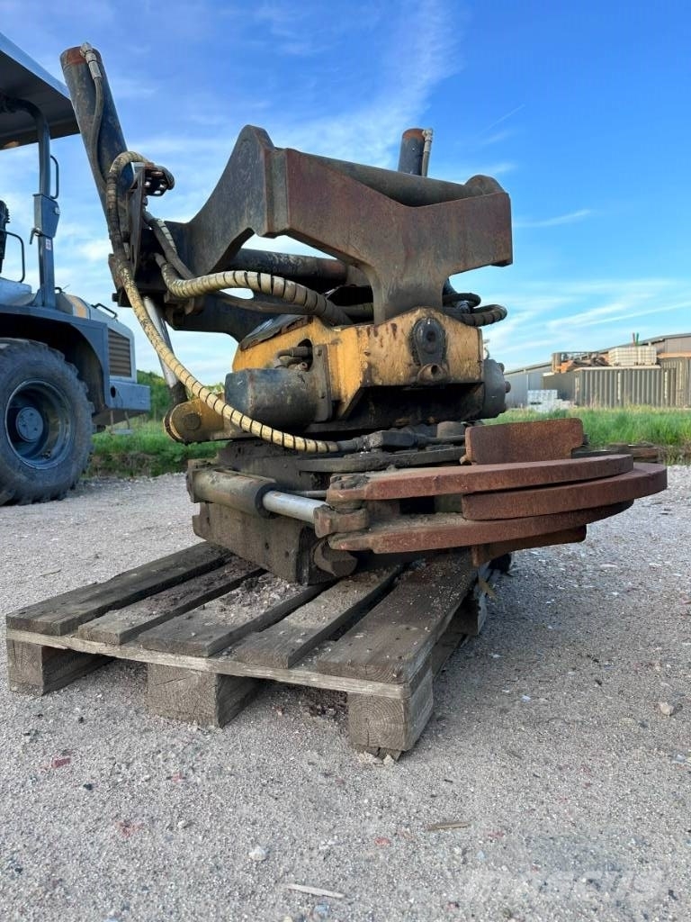 Engcon EC 30 - S80 GR30-S80 - SVAB Rototilt - Tiltrotator Rotationsschaufel