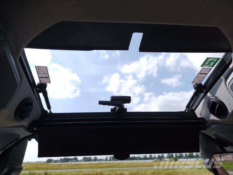 Valtra T 175 A Трактори