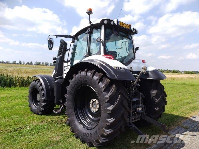 Valtra T 175 A Трактори