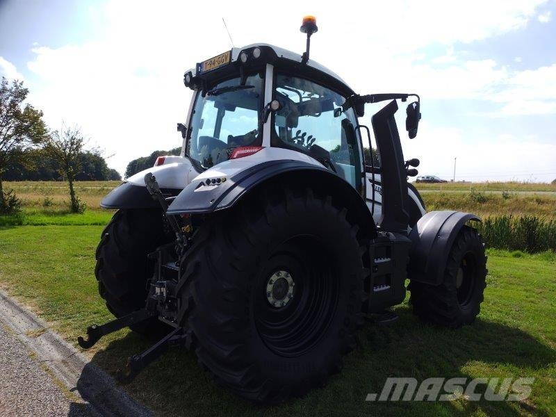 Valtra T 175 A Трактори