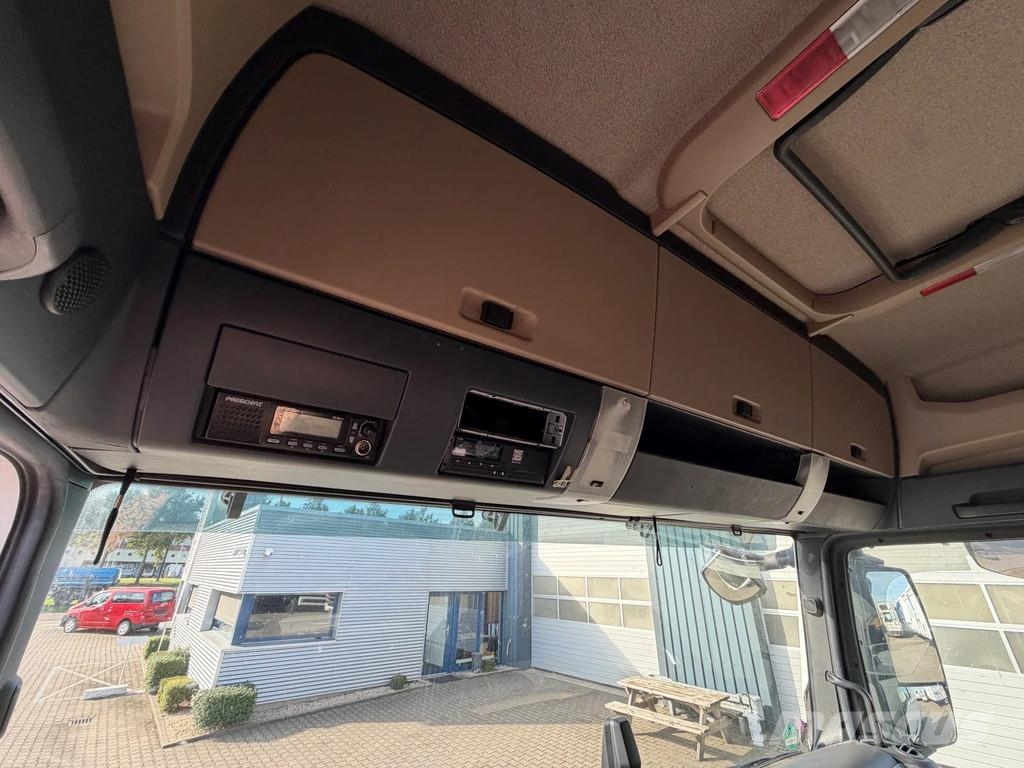 MAN TGX 18.420 *Damage* Engine = Running* 2 Tank Euro Тягачі