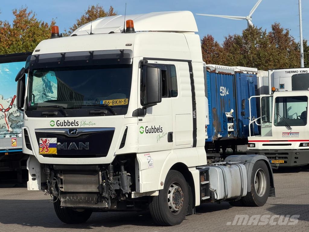 MAN TGX 18.420 *Damage* Engine = Running* 2 Tank Euro Тягачі